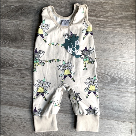 NWT Raspberry Republic organic coverall overall one-piece 1-4month - Picture 1 of 6